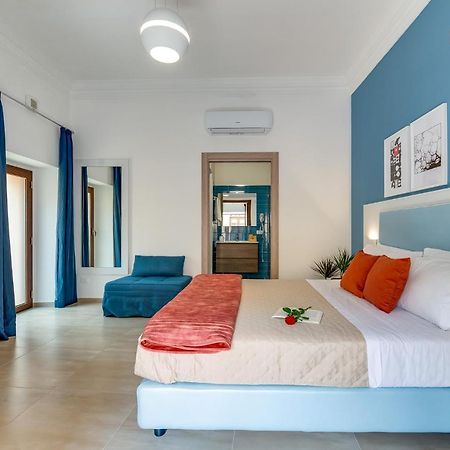 Anima Rooms Apartments Шакка Экстерьер фото