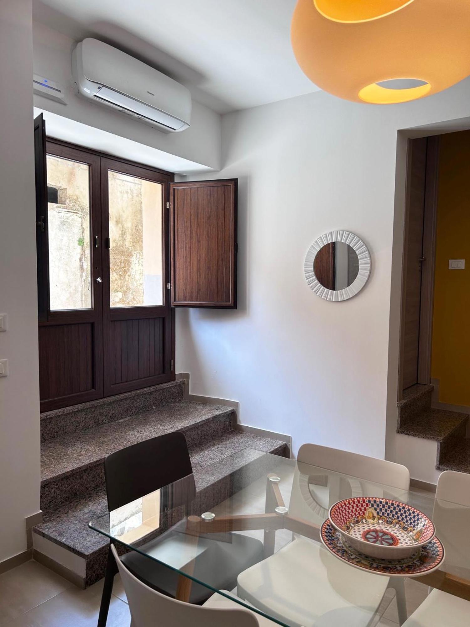 Anima Rooms Apartments Шакка Экстерьер фото