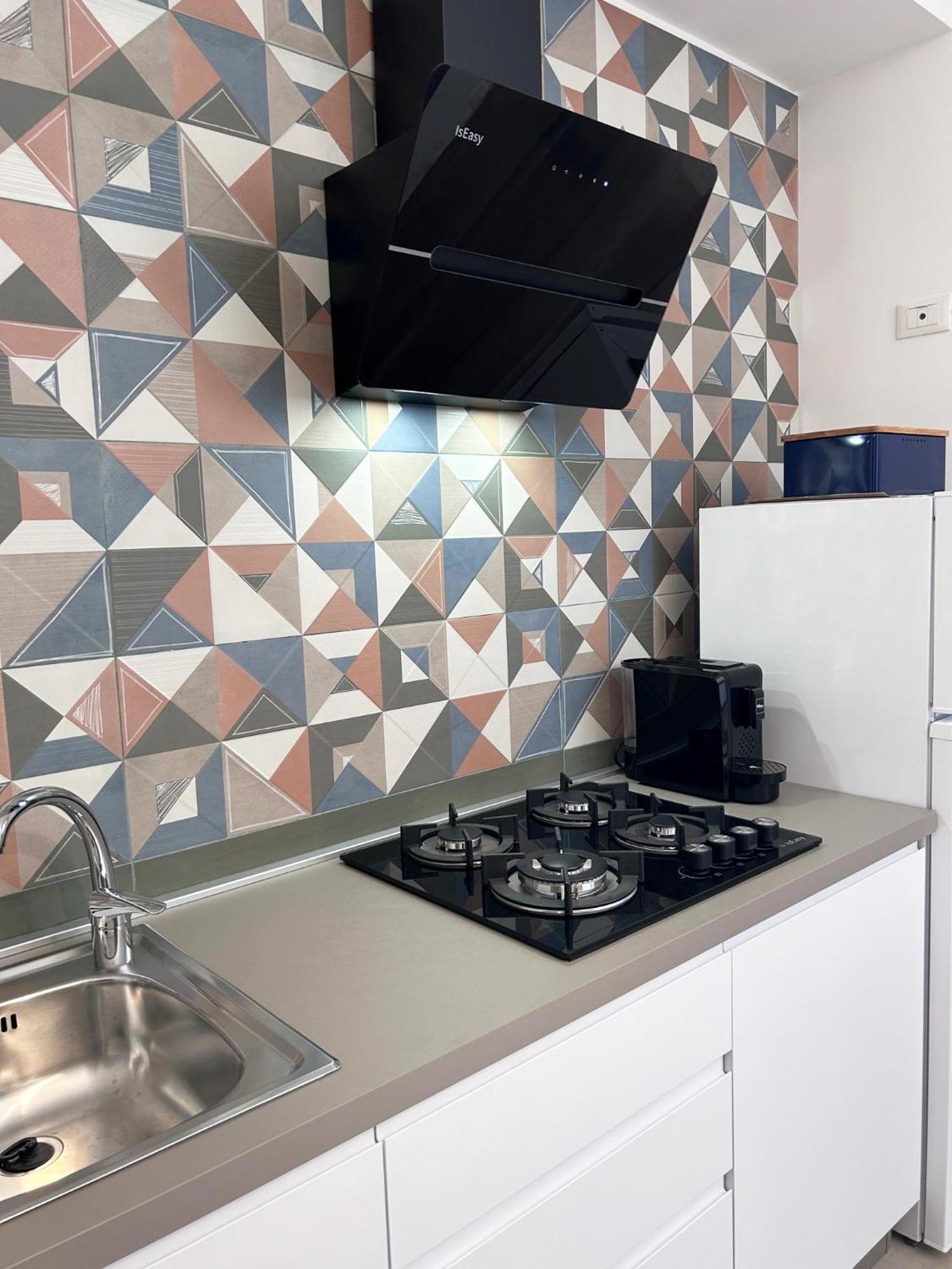Anima Rooms Apartments Шакка Экстерьер фото